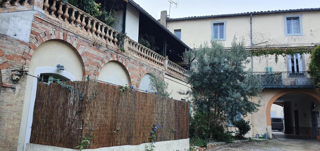 Un Petit Coin De France : A Cote De La Cite Medievale Apartment Carcassonne Exterior photo